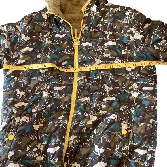 Cat & Jack Reversible Dinosaur Sherpa Puffer Jacket Boys Size L 10/12 - Picture 5 of 10